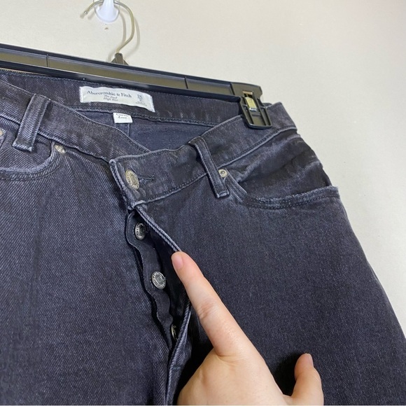 NWOT Abercrombie & Fitch High Rise Dad Jean Cross Waist Size 2/26 SHORT - Picture 7 of 10